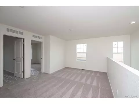 28492 E 6th Pl, Aurora, CO 80018 photo 12