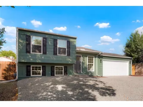 20579 E Buchanan Dr, Aurora, CO 80011