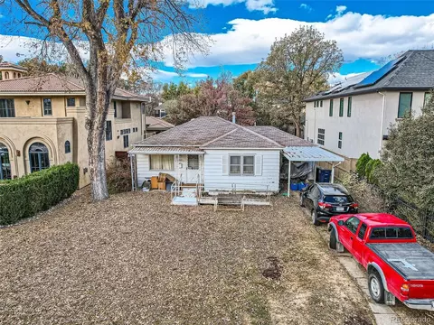 2615 S Saint Paul St, Denver, CO 80210