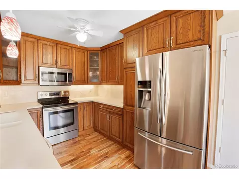 7565 E Gunnison Pl, Denver, CO 80231 photo 7