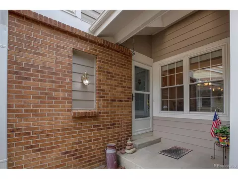 7565 E Gunnison Pl, Denver, CO 80231 photo 3