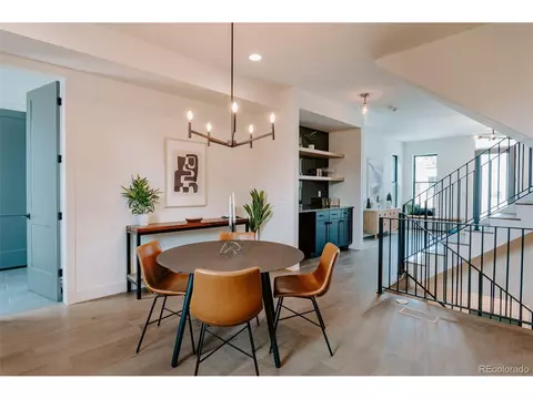 869 30th St, Denver, CO 80205 photo 11