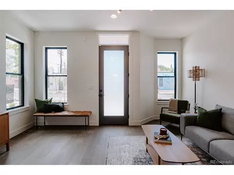 869 30th St, Denver, CO 80205 photo 10