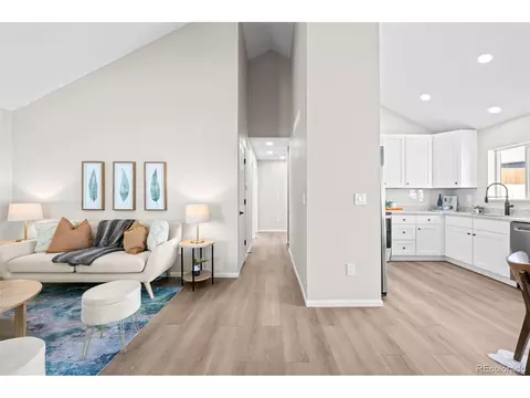 17419 E Whitaker Dr, Aurora, CO 80015 photo 5