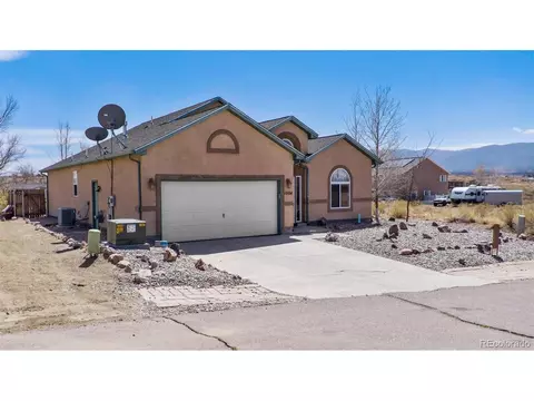 1004 Clyde Dr, Florence, CO 81226 photo 2
