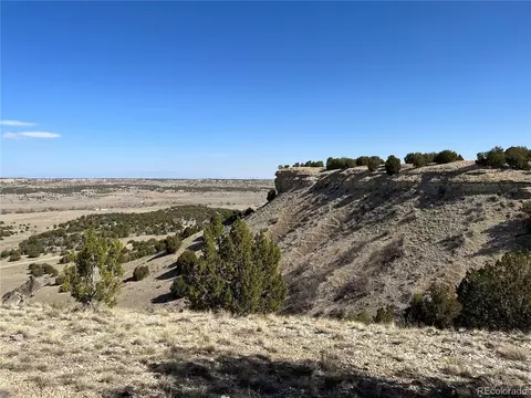 E Pine Bluff Dr, Pueblo, CO 81004
