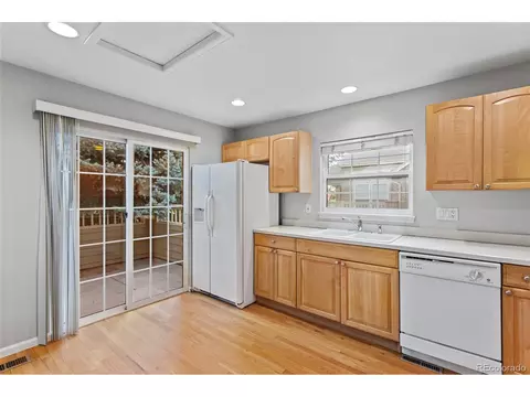 7946 E Lowry Blvd, Denver, CO 80230 photo 8