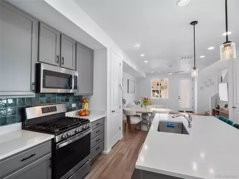 Kitchen - 27436 E Archer Ave, Aurora, CO 80018 photo 3 of 3