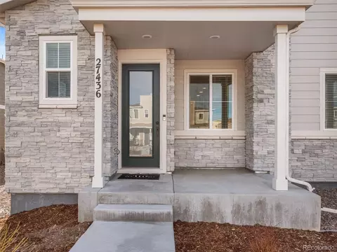Exterior - 27436 E Archer Ave, Aurora, CO 80018 photo 4 of 6