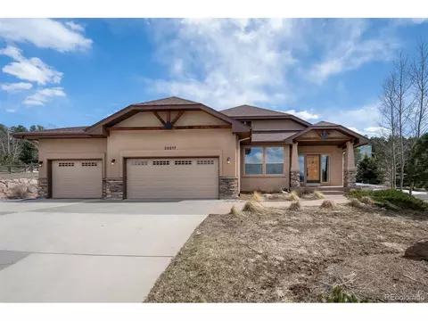 20217 Kenneth Lainer Dr, Monument, CO 80132