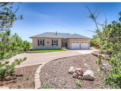 5420 Sapphire Dr, Colorado Springs, CO 80918
