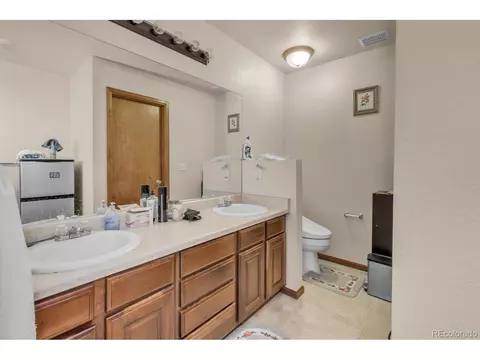 19006 E Dickenson Dr, Aurora, CO 80013 photo 27
