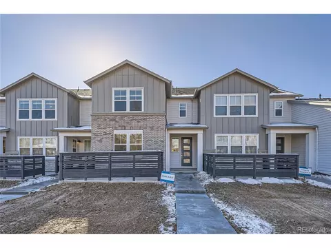 2571 W 69th Pl, Denver, CO 80221