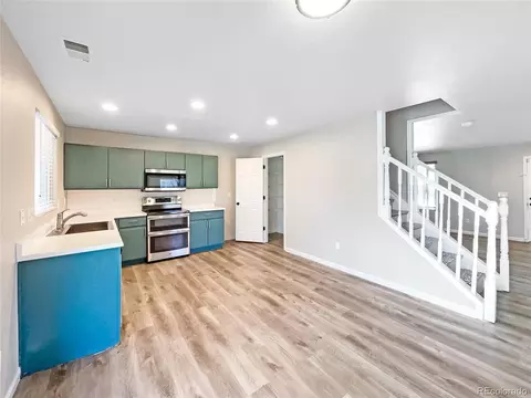 5213 E 100th Pl, Thornton, CO 80229 photo 8