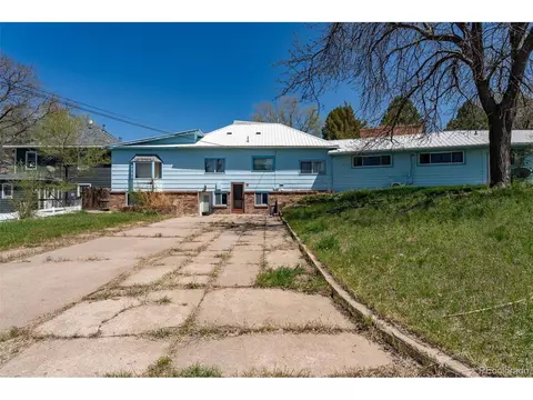 529 Ash St, Wray, CO 80758