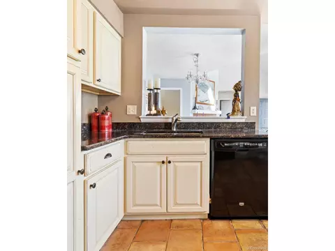 7370 E Florida Ave #1007, Denver, CO 80231 photo 12