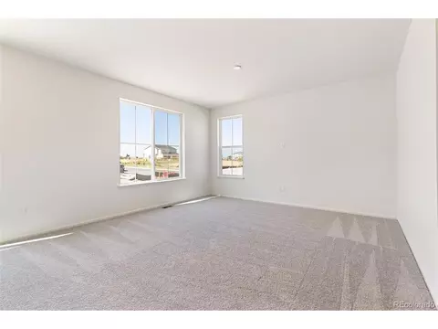 Living - 20474 E 57th Ave, Aurora, CO 80019 photo 5 of 6