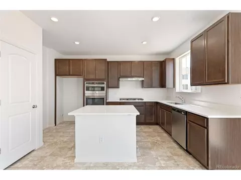Kitchen - 20474 E 57th Ave, Aurora, CO 80019 photo 2 of 6