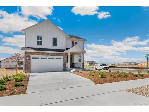 Exterior - 20474 E 57th Ave, Aurora, CO 80019 photo 5 of 6