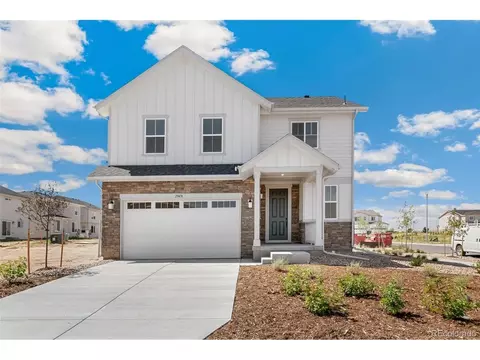 Exterior - 20474 E 57th Ave, Aurora, CO 80019 photo 2 of 6