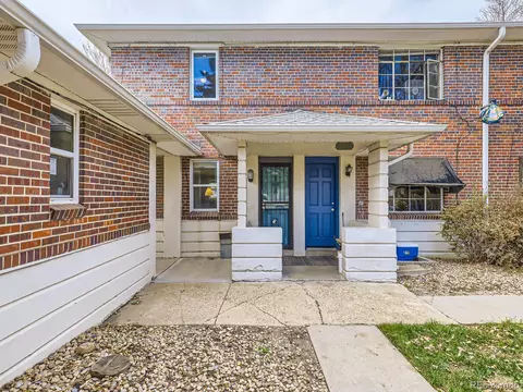 1415 Geneva St, Aurora, CO 80010