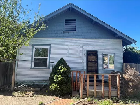 1502 E 9th St, Pueblo, CO 81001