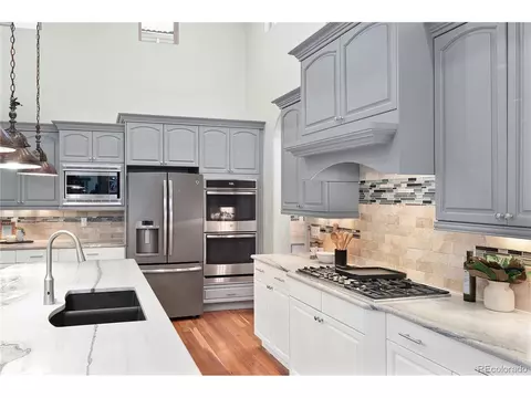 9715 E 33rd Ave, Denver, CO 80238 photo 13
