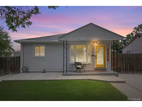 1672 Lansing St, Aurora, CO 80010