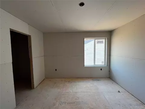 46569 Sunrise Ct, Bennett, CO 80102 photo 8