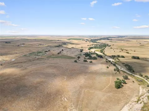 3 035603172, Bennett, CO 80102 photo 3