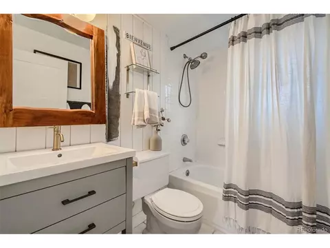 18751 E Quincy Pl, Aurora, CO 80015 photo 9