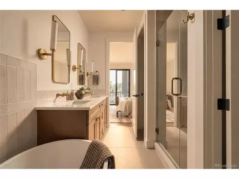 Bath - 4500 N Stuart St, Denver, CO 80212 photo 5 of 7