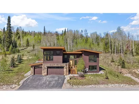 Exterior - 83 Mckay Pl, Silverthorne, CO 80498 photo 4 of 14