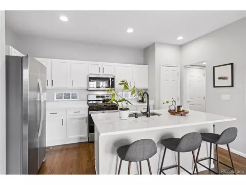 Kitchen - 8894 E 29th Pl, Denver, CO 80238 photo 2 of 4