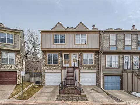 2518 E Nichols Cir, Centennial, CO 80122