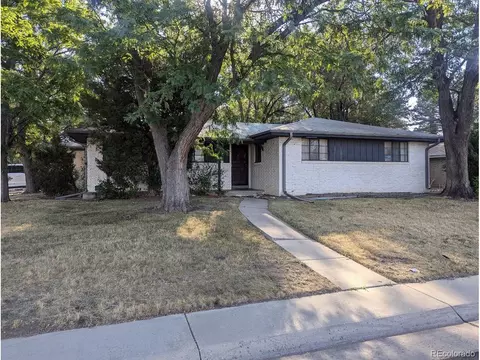2202 S Grape St, Denver, CO 80222