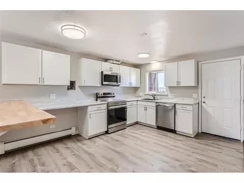 Kitchen - 5491 E Warren Ave #218, Denver, CO 80222 photo 1 of 3