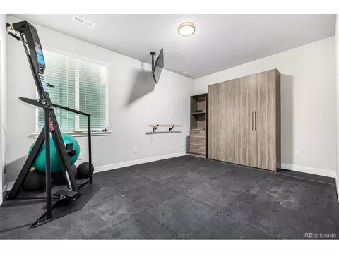 9230 E 53rd Ave, Denver, CO 80238 photo 31