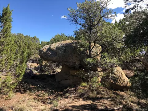 932 Rio Cucharas Phs 3, Walsenburg, CO 81089 photo 4