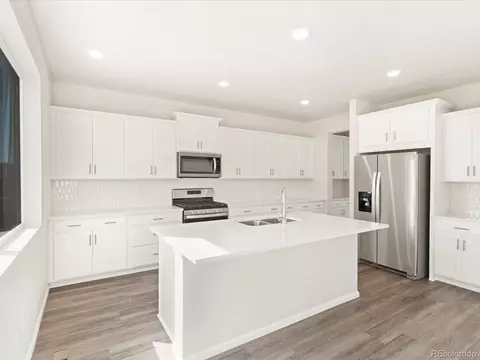 9052 Quintero St, Commerce City, CO 80022