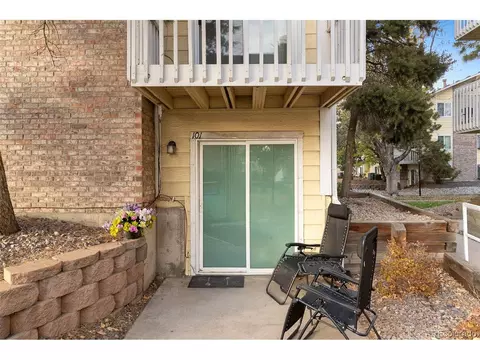 12430 E Cornell Ave #101, Aurora, CO 80014 photo 2