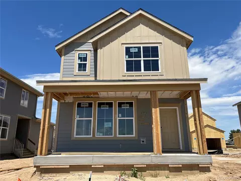 565 Cottonwood Ave, Bennett, CO 80102