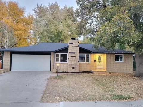 1228 Fordham St Cir, Longmont, CO 80503