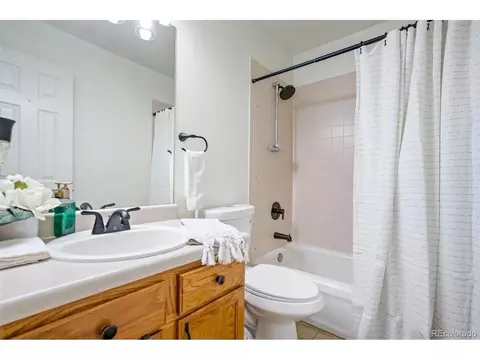 Bath - 10065 Litchfield St, Peyton, CO 80831 photo 3 of 4