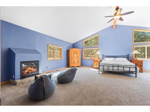 Bedroom - 8722 S Ault Ln, Morrison, CO 80465 photo 2 of 6