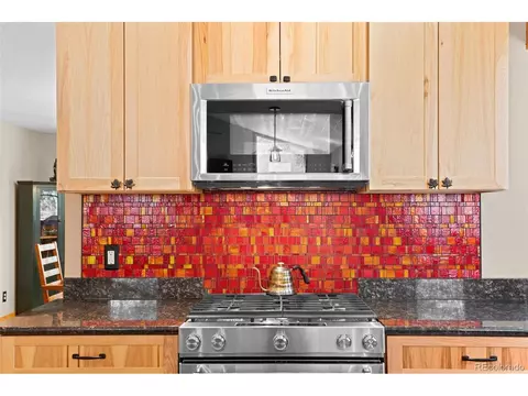 Kitchen - 8722 S Ault Ln, Morrison, CO 80465 photo 4 of 5