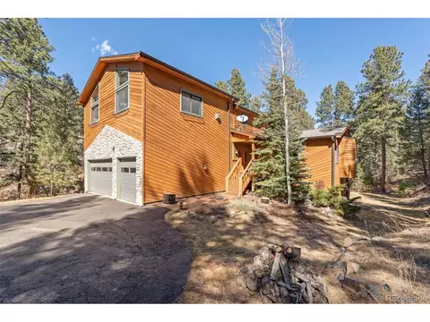 Exterior - 8722 S Ault Ln, Morrison, CO 80465 photo 2 of 9