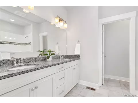 11479 E 25th Dr, Aurora, CO 80010 photo 15