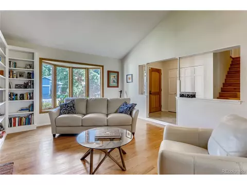 12656 E Bates Cir, Aurora, CO 80014 photo 3
