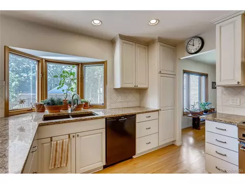 12656 E Bates Cir, Aurora, CO 80014 photo 9